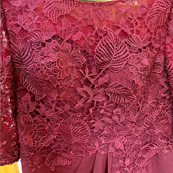 Mother of the Bride Dresses Burgundy - Picture 5 of 13